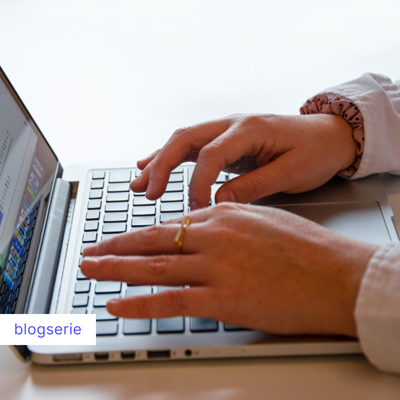 apple laptop being used 'blogserie'